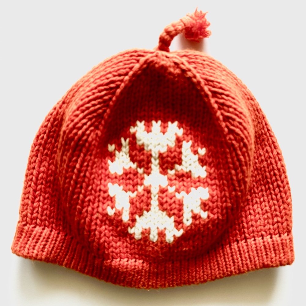 Gap Red Knit Snowflake Kids Beanie Hat - Picture 2 of 3